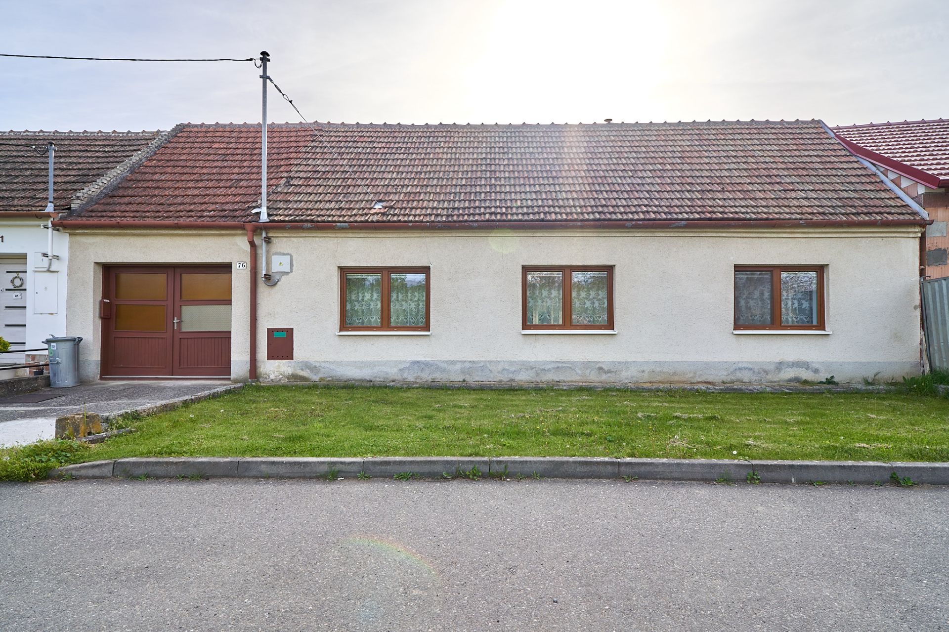 Prodej řadového domu 3+1,se zahradou 323m² - Nížkovice